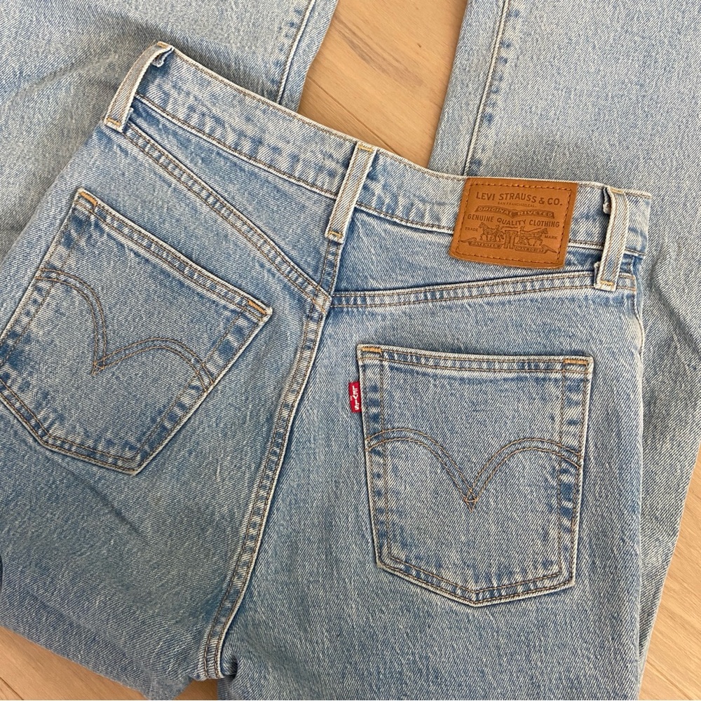 Ribcage Levi jeans